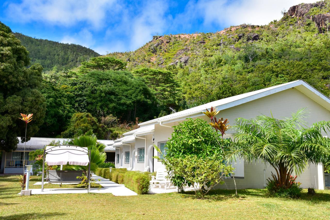 Hideaway * Anse Volbert Village (Praslin)